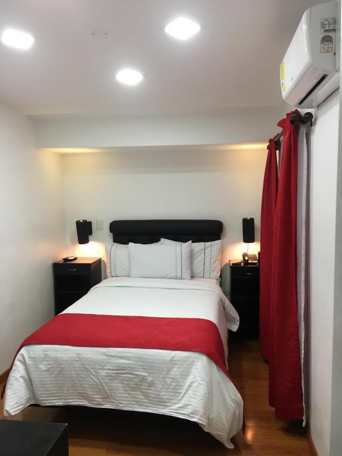 Hotel Veler Restaurante เมเดยิน ภายนอก รูปภาพ