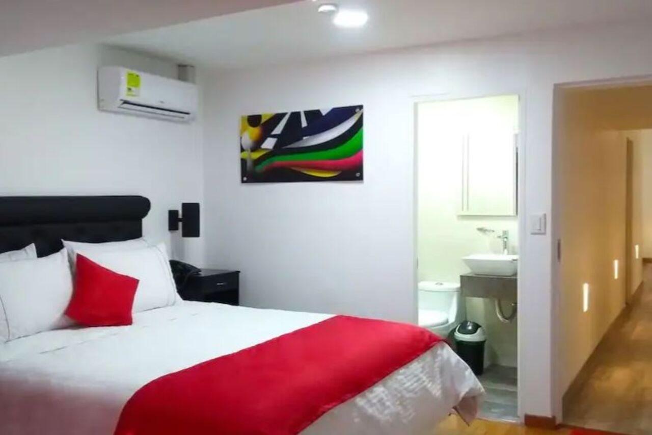 Hotel Veler Restaurante เมเดยิน ภายนอก รูปภาพ