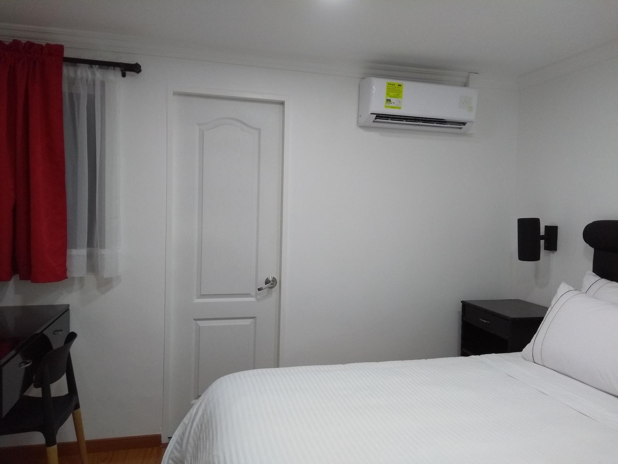 Hotel Veler Restaurante เมเดยิน ภายนอก รูปภาพ