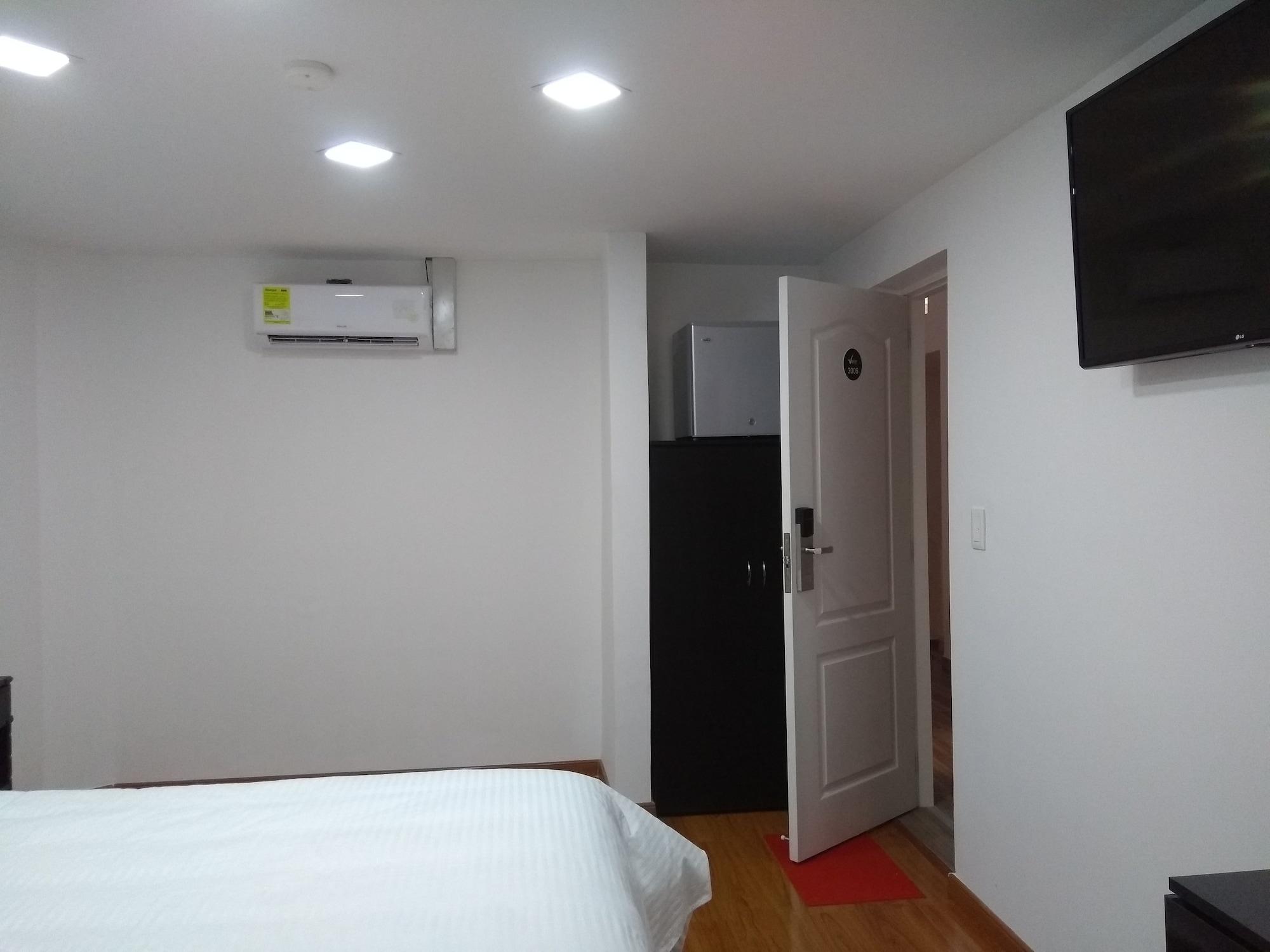 Hotel Veler Restaurante เมเดยิน ภายนอก รูปภาพ