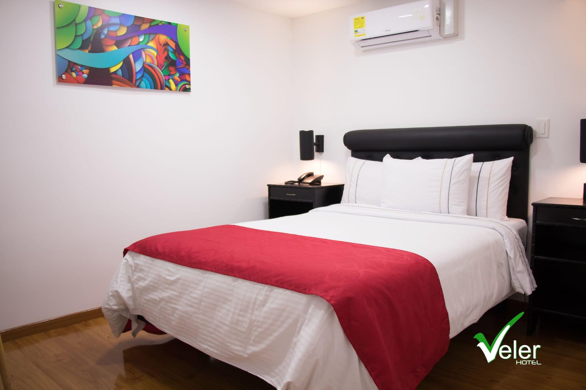 Hotel Veler Restaurante เมเดยิน ภายนอก รูปภาพ