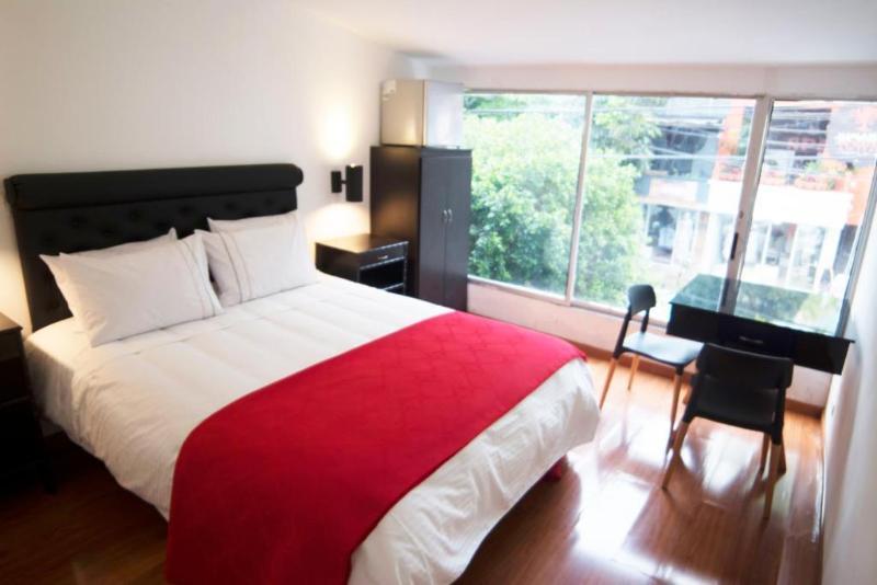 Hotel Veler Restaurante เมเดยิน ภายนอก รูปภาพ